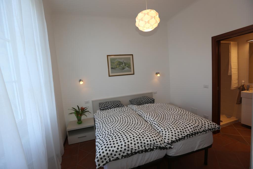Casa Baroli B&B Канобио Стая снимка